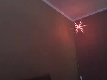 queen_michelle_ – webcam model profile photo Image 11