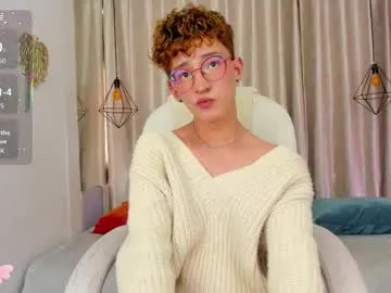 cinacandy – webcam model profile photo Image 7