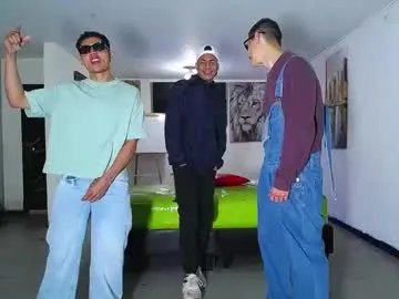 loving_ladies – webcam model profile photo Image 14