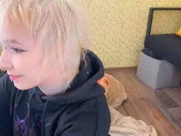 realtryit – webcam model profile photo Image 14