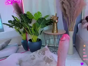 loving_ladies – webcam model profile photo Image 3