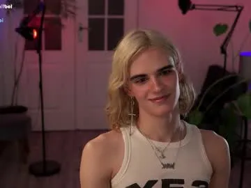 lothlori – webcam model profile photo Image 12