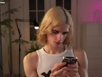 lothlori – webcam model profile photo Image 4