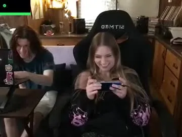 peachylina – webcam model profile photo Image 6