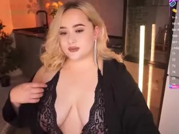 lovesarachristine – webcam model profile photo Image 12