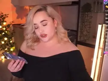 lovesarachristine – webcam model profile photo Image 7