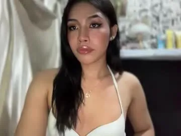 kristigroune – webcam model profile photo Image 16