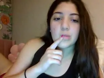 wet_dreamm22 – webcam model profile photo Image 17