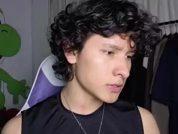 alice_edward – webcam model profile photo Image 15