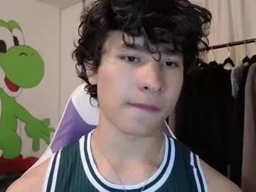 alice_edward – webcam model profile photo Image 6