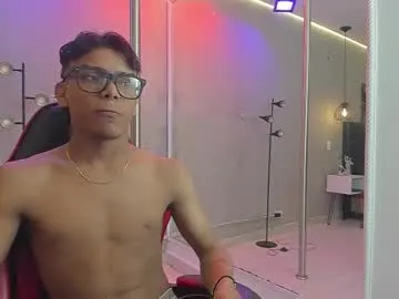 scarletttsinner – webcam model profile photo Image 4