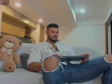 sexicanela99 – webcam model profile photo Image 16