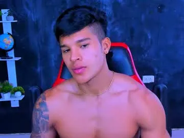 ewagreen – webcam model profile photo Image 14