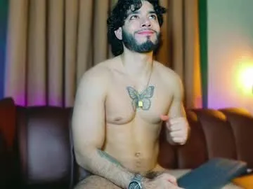 sweetyoops – webcam model profile photo Image 4