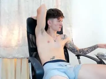 petites_perles – webcam model profile photo Image 11