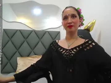 carolinalovehot – webcam model profile photo Image 4