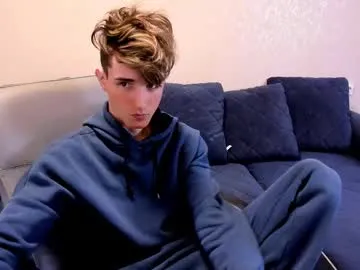 miya_shake – webcam model profile photo Image 6