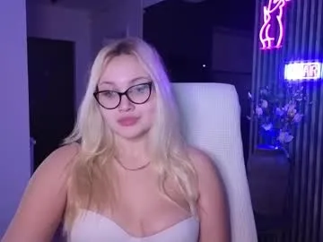 wet_dreamm22 – webcam model profile photo Image 2