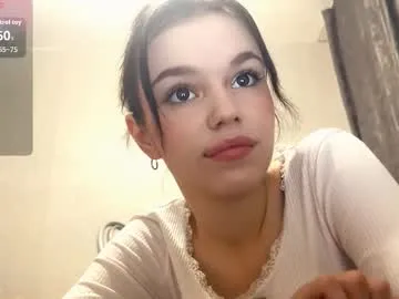 crazyorange4 – webcam model profile photo Image 4