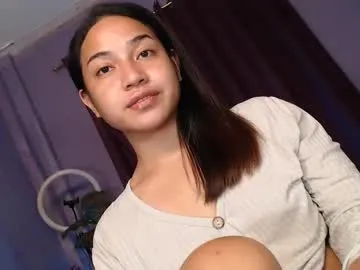 Amanda – webcam model profile photo Image 17