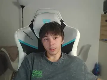 heyskylar – webcam model profile photo Image 11