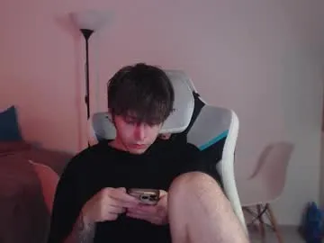 heyskylar – webcam model profile photo Image 14