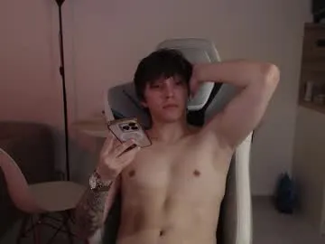 heyskylar – webcam model profile photo Image 15