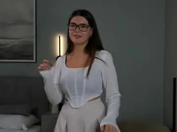 tatiana__cortes18 – webcam model profile photo Image 3