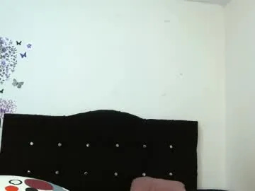 danteestone – webcam model profile photo Image 5