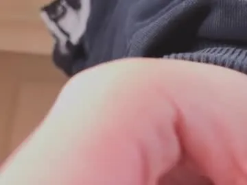 wet_dreamm22 – webcam model profile photo Image 9