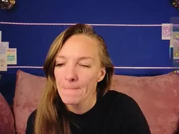 sophyamiller_15 – webcam model profile photo Image 18