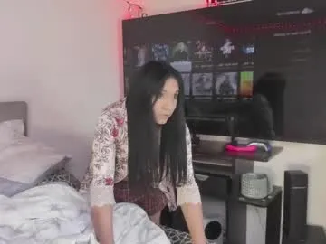 lorettadunnelli – webcam model profile photo Image 3