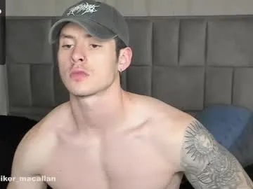 sexy_hot_friends_ – webcam model profile photo Image 3