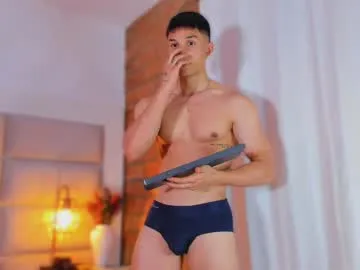 kulitoputi – webcam model profile photo Image 2