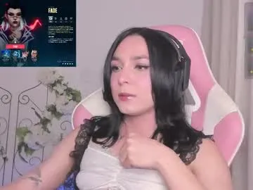 katarasimon – webcam model profile photo Image 7