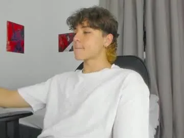 loving_ladies – webcam model profile photo Image 9