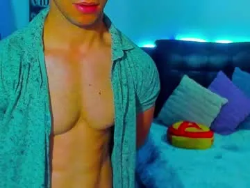 lora_lifelover – webcam model profile photo Image 12