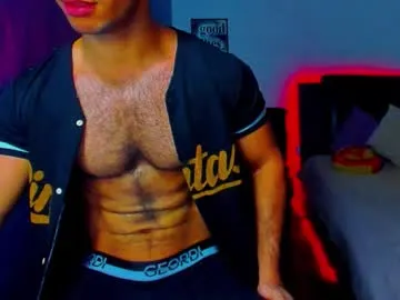 lora_lifelover – webcam model profile photo Image 15