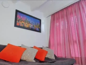 sexxxsirens – webcam model profile photo Image 2