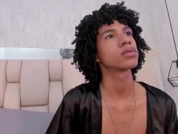 ashley_jones9 – webcam model profile photo Image 13