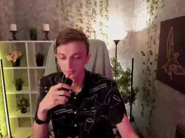 angie_mcqueen – webcam model profile photo Image 2