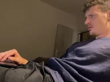 wet_dreamm22 – webcam model profile photo Image 11