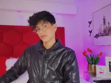 molly_and_paul – webcam model profile photo Image 16