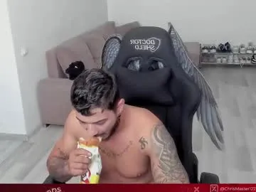 ninanoell – webcam model profile photo Image 13