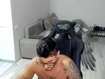 ninanoell – webcam model profile photo Image 18