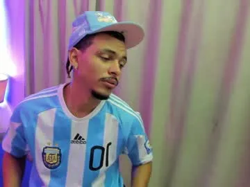 rose_monarch – webcam model profile photo Image 12