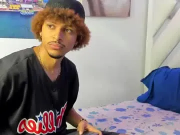 rose_monarch – webcam model profile photo Image 8