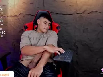 lora_lifelover – webcam model profile photo Image 8