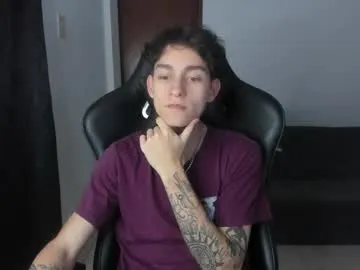 petites_perles – webcam model profile photo Image 2