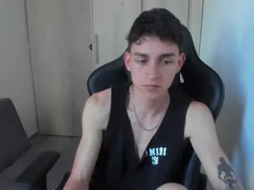 petites_perles – webcam model profile photo Image 3